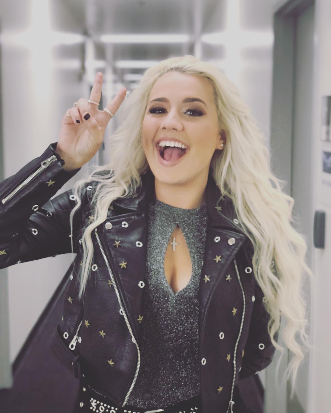 Gabby Barrett backstage at American Idol on April 29, 2018.
Photo credit: Dean Banowetz
